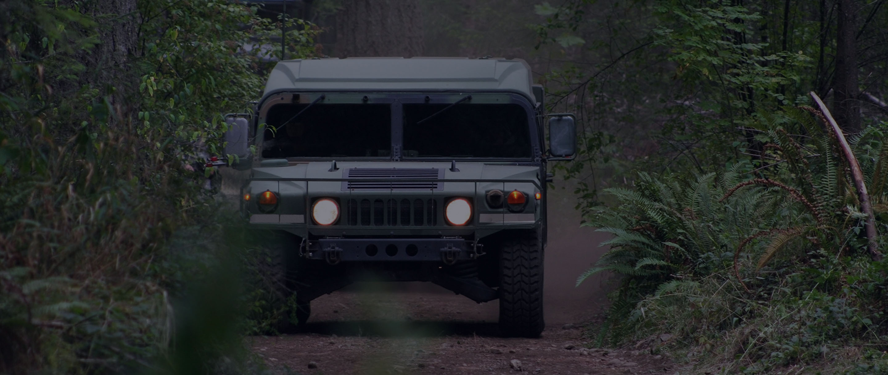 1_Military-Connector_Banner_dark