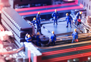 Mitigating Downtime Costs in Manufacturing