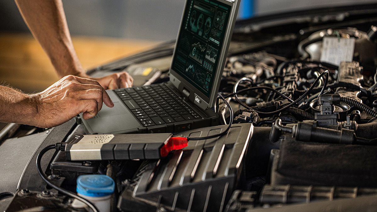 Designed to meet the changing needs of frontline industries, the V120 delivers exceptional performance, durability and adaptability, ushering in a new era of rugged mobile computing