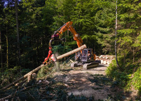 RUGGED GETAC UX10 COMPLETE SOLUTION IN USE AT KONRAD FORSTTECHNIK