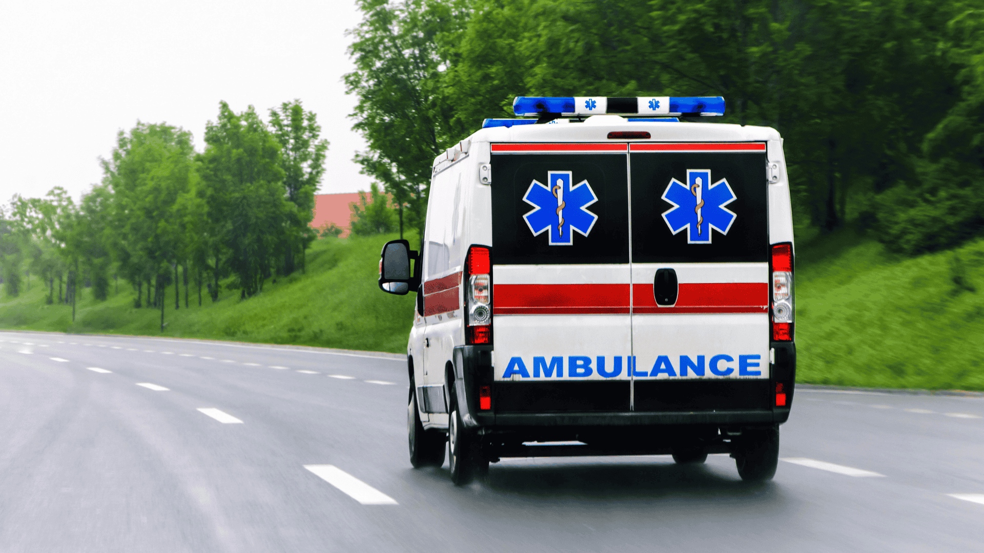 Today’s commercial and public sector vehicles need to communicate with Dispatch at broadband internet speeds, no matter where they go.