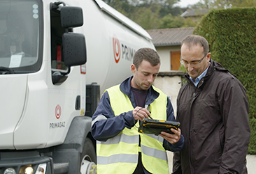 Remica uses Getac T800 rugged tablets to deliver their energy-savings solutions with greater efficiency